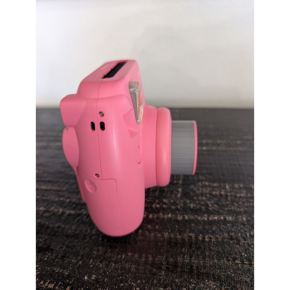 Fujifilm Instax Mini 9 Instant Camera Pink w/Case – Tested & Clean – Works Great - Picture 8 of 10